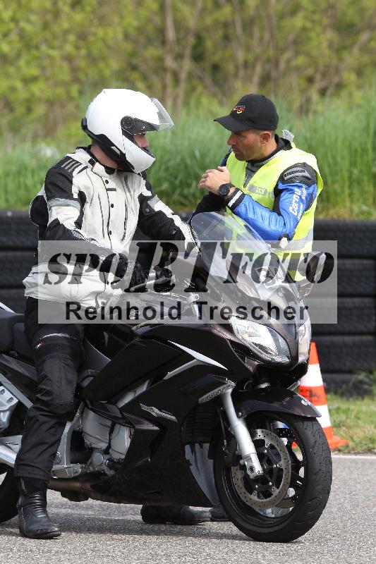 Archiv-2025/10 23.04.2025 Cornu Master School ADR/gruen-vert/34